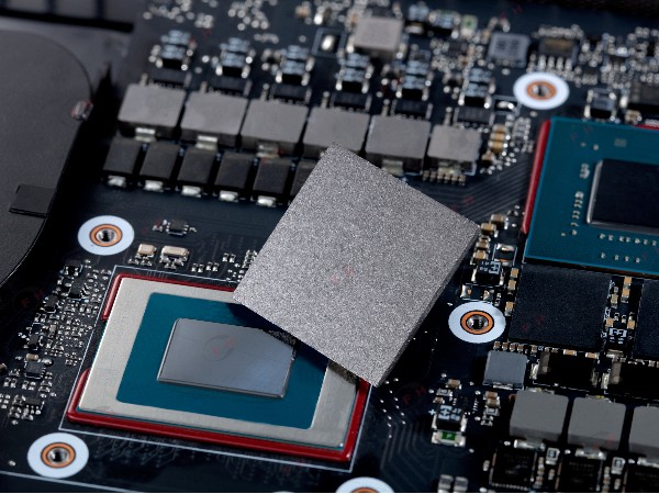 鴻富誠石墨烯導(dǎo)熱墊片 鴻富誠石墨烯導(dǎo)熱墊片